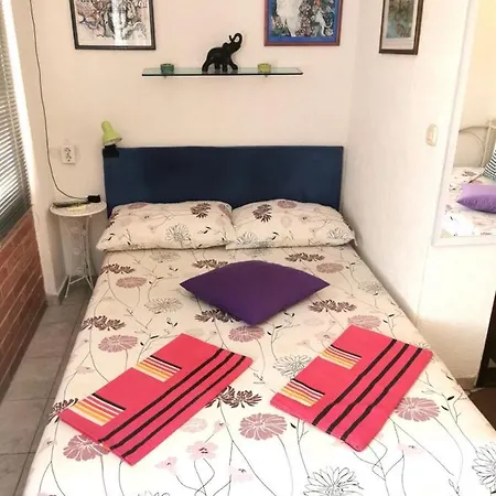 Lily Apartment *
