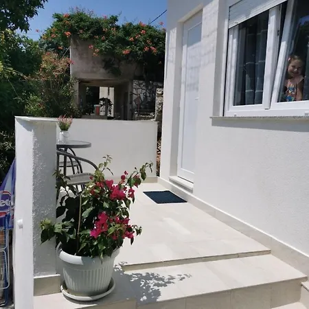 Apartamento Lily *